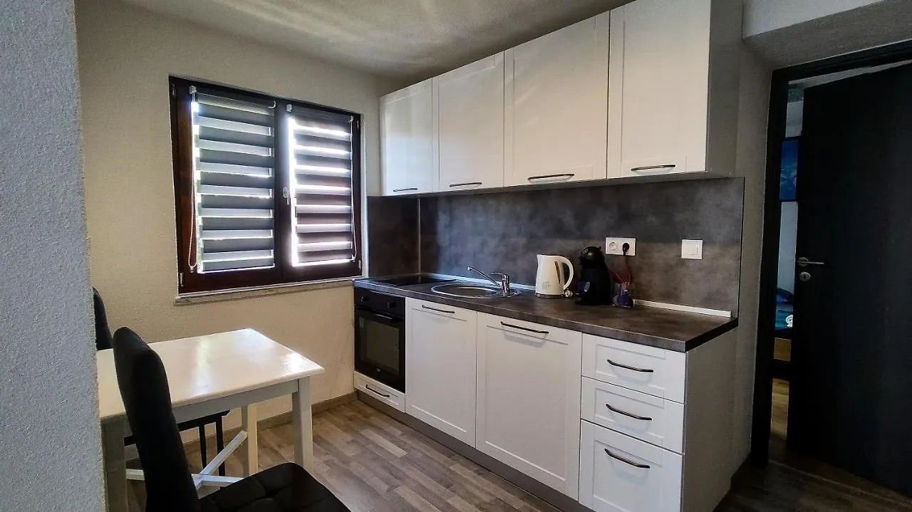 Tora Apartment Mali Losinj